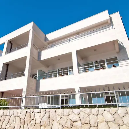 One-bedroom With Sea View Premium *